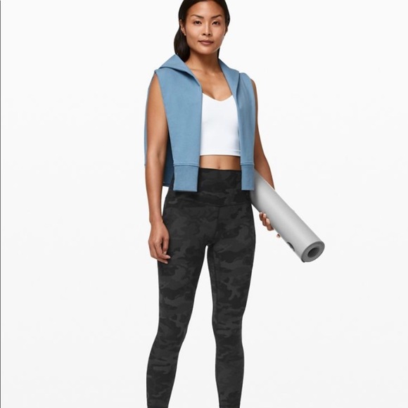 Align Pant 25”, NWT - Picture 2 of 4